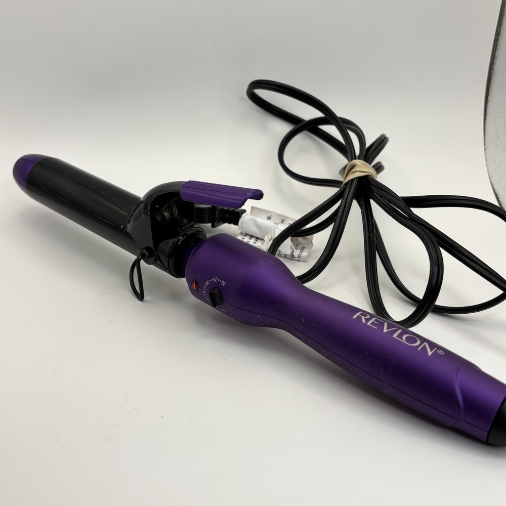 Revlon  Pro Collection 1-1/4'' Soft Feel Curling Iron‎ Adjustable Heat Purple